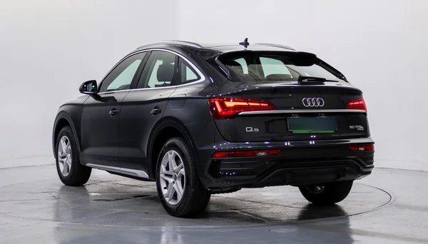 Audi Q5 Sportback PHEV (2022) — foto 23 van 45