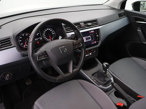 SEAT Arona (2021) — foto 7 van 25