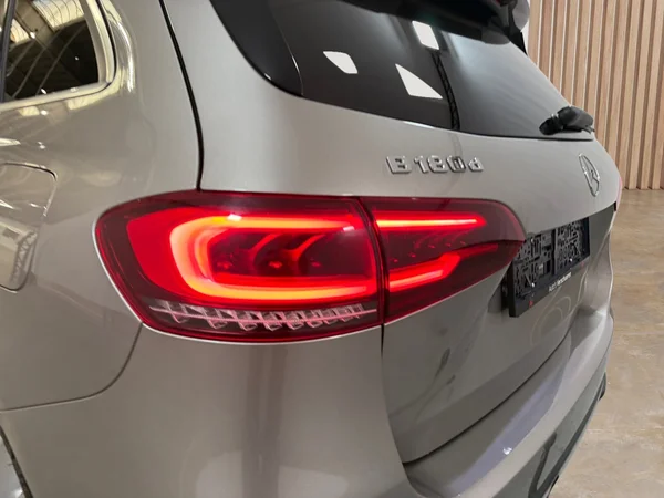 Mercedes-Benz B-180 (2019) — foto 29 van 30