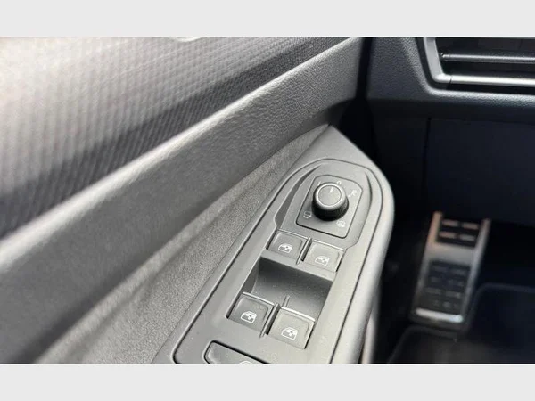 Volkswagen Golf VIII (2026) — foto 6 van 27
