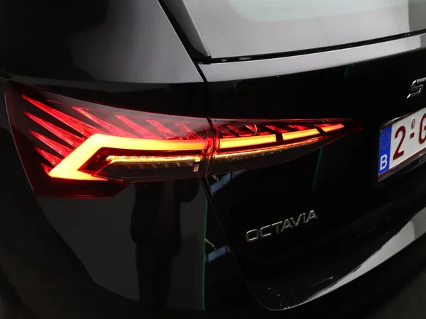 SKODA Octavia Combi (2026) — foto 16 van 17