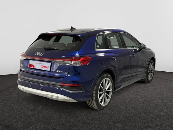 AUDI Q4 e-tron (2024) — foto 8 van 13