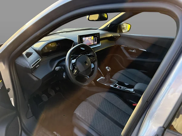 Peugeot 2008 (2024) — foto 5 van 20
