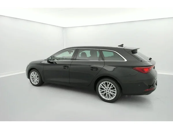 SEAT Leon ST (2021) — foto 30 van 36