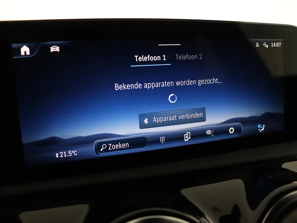 MERCEDES A 250 (2023) — foto 13 van 32