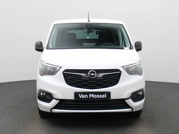 Opel Combo Life (2023) — foto 23 van 39