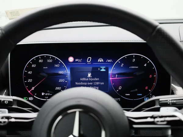 Mercedes-Benz GLC (2025) — foto 49 van 50
