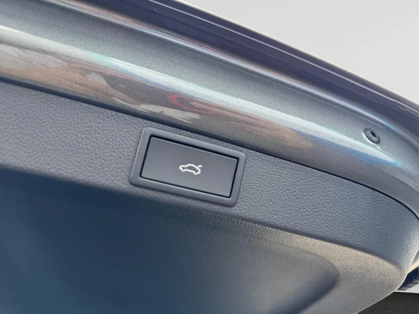 SKODA Octavia Combi (2025) — foto 4 van 22