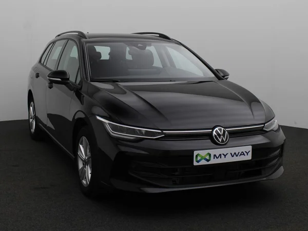 VOLKSWAGEN Golf VIII SW (2025) — foto 10 van 17