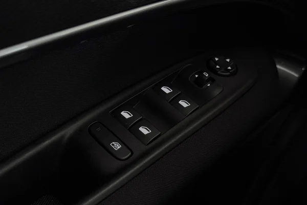 Fiat 600 (2025) — foto 14 van 32