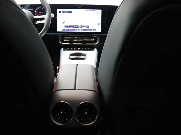 Mercedes-Benz CLA (2026) — foto 16 van 30