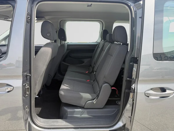 VOLKSWAGEN Caddy Maxi Dsl (2024) — foto 19 van 21
