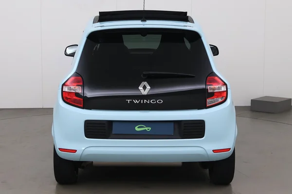 Renault Twingo (2018) — foto 12 van 17