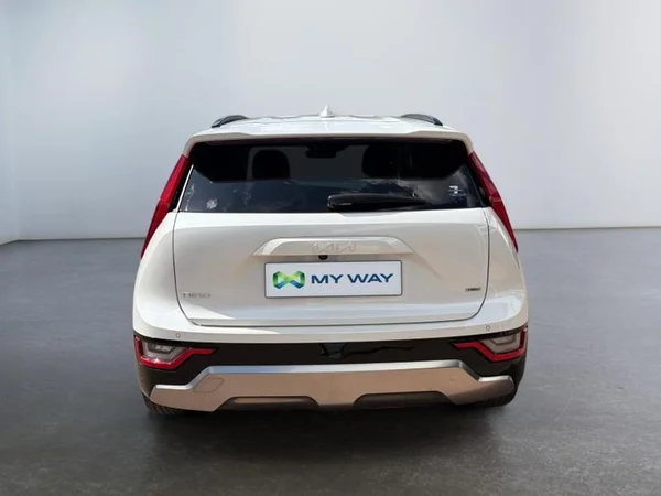 KIA Niro HEV (2022) — foto 20 van 23