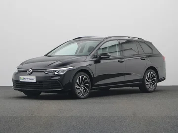 VOLKSWAGEN Golf VIII SW (2024)