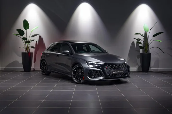 Audi RS3 (2022) — foto 23 van 52
