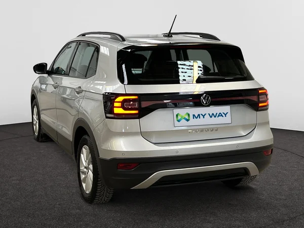 VOLKSWAGEN T-Cross (2023) — foto 9 van 19