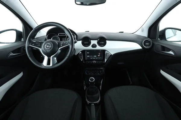 Opel Adam (2017) — foto 3 van 16