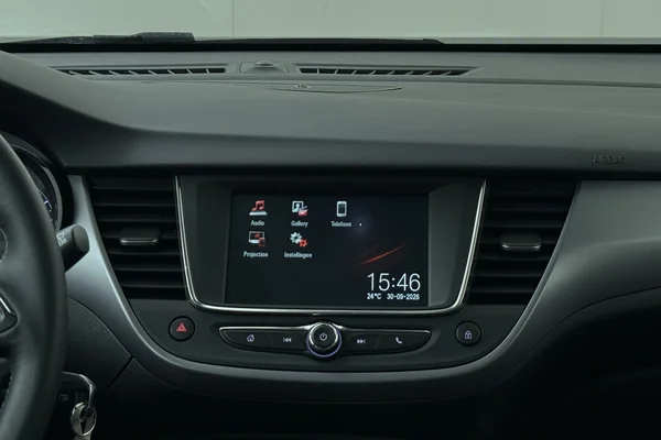 Opel Crossland (2022) — foto 3 van 20