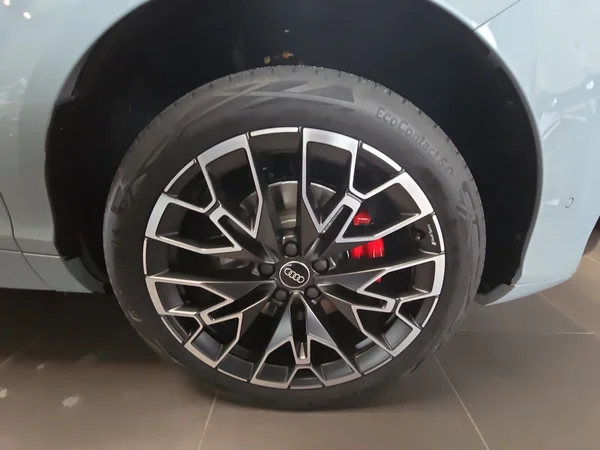 AUDI Q3 (2026) — foto 2 van 24
