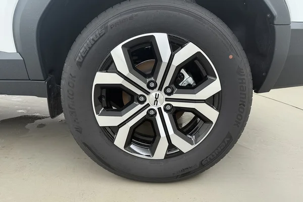 Dacia Bigster Hybrid (HEV) (2026) — foto 13 van 16