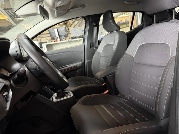 DACIA Sandero Stepway (2023) — foto 10 van 30