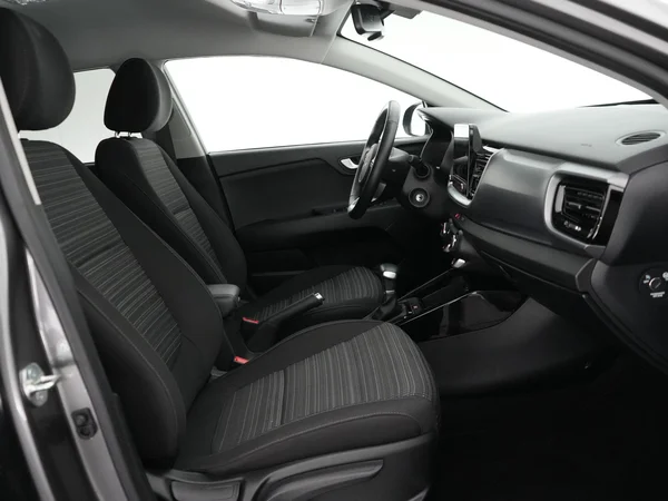 Kia Stonic (2025) — foto 4 van 21