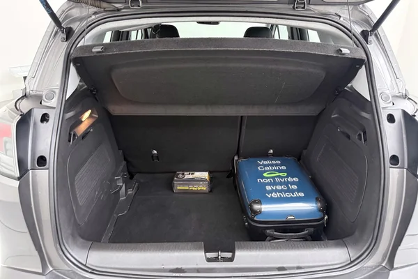 Opel Crossland (2021) — foto 6 van 23