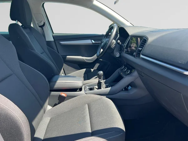 SKODA Karoq (2022) — foto 3 van 18