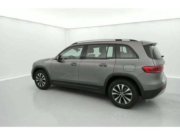 MERCEDES-BENZ GLB 180 (2022) — foto 4 van 36