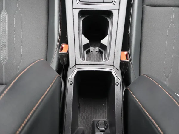 CUPRA Leon Sportstourer (2023) — foto 9 van 25
