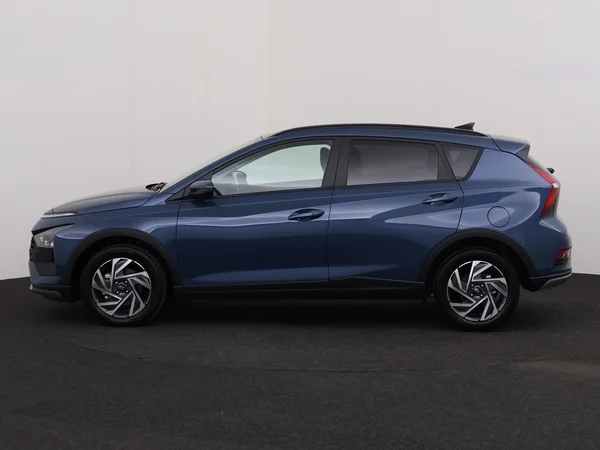HYUNDAI Bayon (2025) — foto 12 van 27