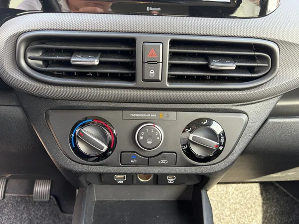 Hyundai i10 (2025) — foto 6 van 20