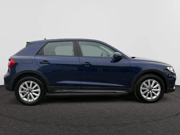 AUDI A1 Allstreet (2025) — foto 2 van 17