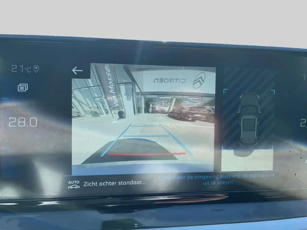 Peugeot 2008 (2022) — foto 6 van 19