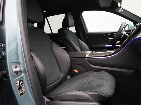 Mercedes-Benz GLC (2025) — foto 33 van 49