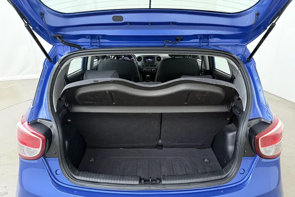 Hyundai i10 (2018) — foto 14 van 18