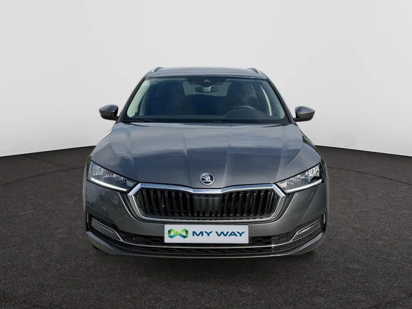SKODA Octavia Combi (2024) — foto 15 van 20