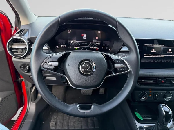 SKODA Fabia (2024) — foto 6 van 24