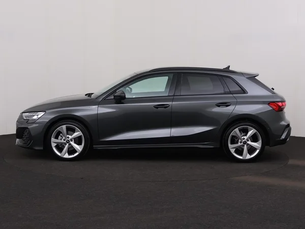 AUDI A3 Sportback (2025) — foto 4 van 4