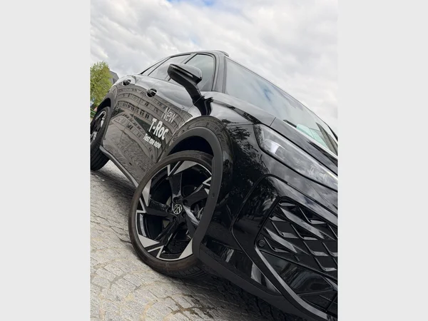 VOLKSWAGEN T-Roc (2025) — foto 3 van 3