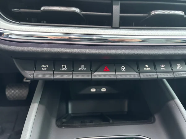 SKODA Enyaq Coupé (2024) — foto 22 van 24