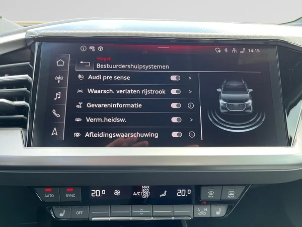 AUDI Q4 e-tron (2025) — foto 8 van 22