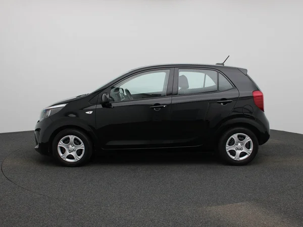 Kia Picanto (2022) — foto 28 van 33