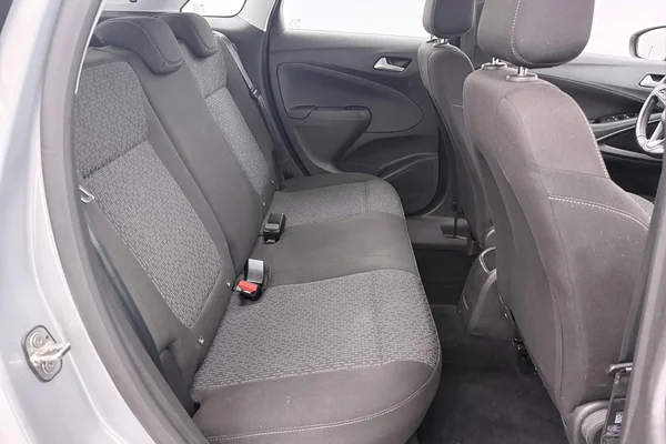 Opel Crossland (2022) — foto 4 van 33