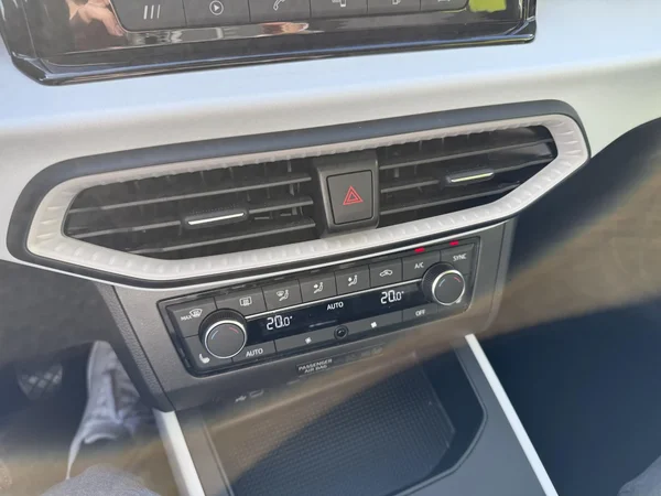 SEAT Arona (2022) — foto 5 van 16