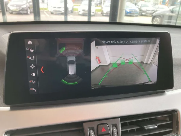 BMW X1 (2022) — foto 3 van 17