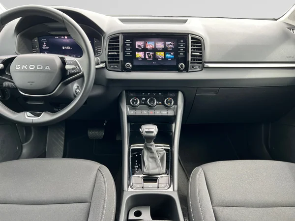 SKODA Karoq (2025) — foto 19 van 24