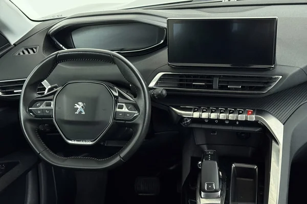 Peugeot 5008 (2021) — foto 3 van 30