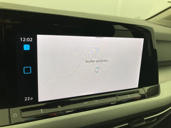 VOLKSWAGEN Golf VIII (2020) — foto 24 van 36
